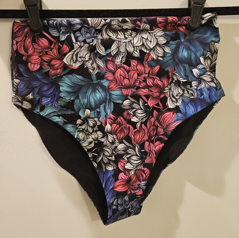 lululemon high waisted printed bikini bottoms size 6 nwot